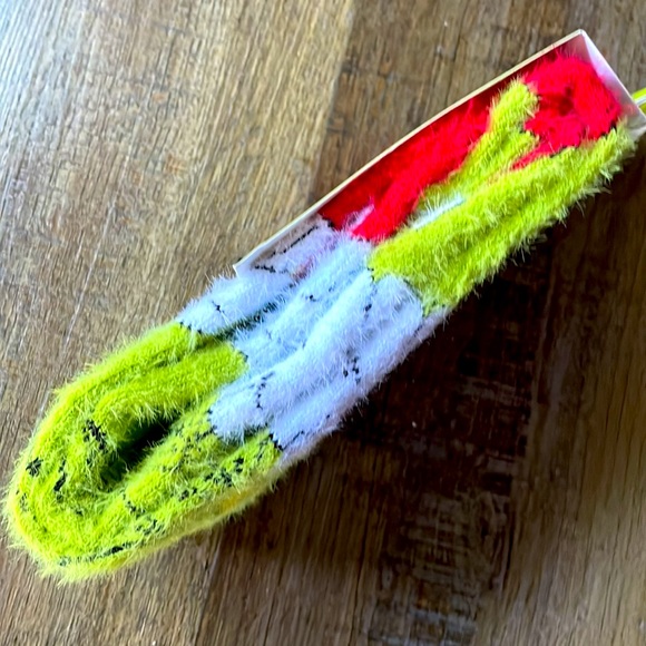 Grinch Socks - Picture 3 of 6